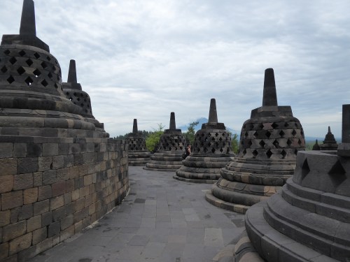 p1000873